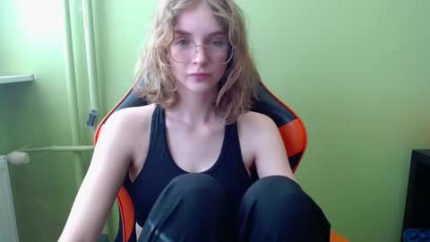 Penny online show from March 18, 2026, 7:11 am