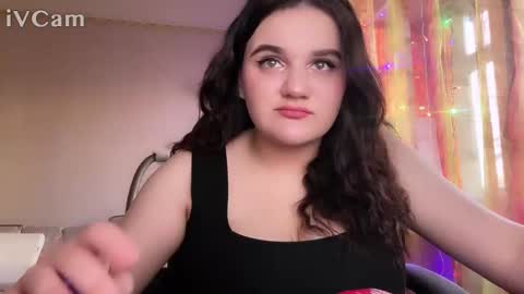 Snapshot of penny_perry chatting on December 24, 2024, 12:22 pm penny_perry online show from December 24, 2024, 12:22 pm