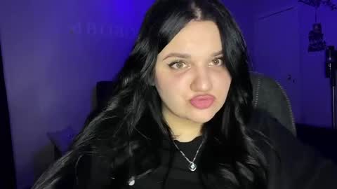 Snapshot of penny_perry chatting on April 18, 2026, 7:07 pm penny_perry online show from April 18, 2026, 7:07 pm