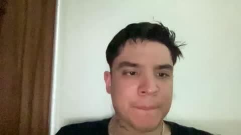 Arenas online show from April 27, 2026, 6:33 am