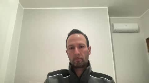 peppinslosqualo online show from March 4, 2025, 5:32 am