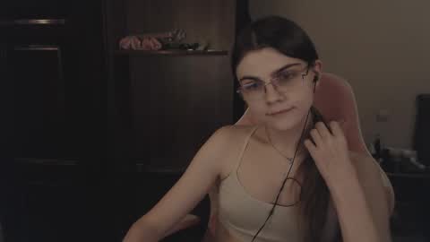 Farida online show from February 16, 2025, 1:25 am