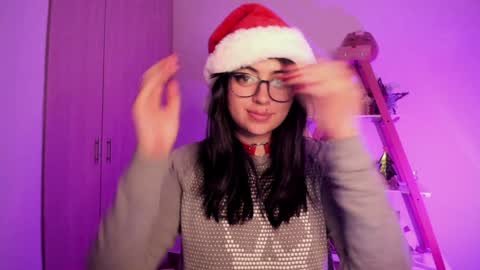 Sarah Ana Banana online show from December 13, 2024, 5:49 am