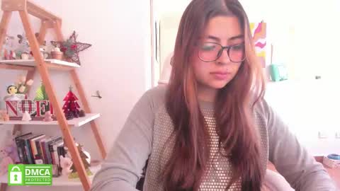 Sarah Ana Banana online show from November 19, 2025, 7:03 pm