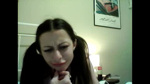 Snapshot of perfectprincess420 chatting on October 8, 2025, 2:20 am cherry online show from October 8, 2025, 2:20 am