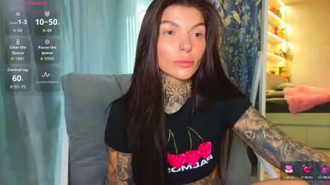 Snapshot of perfecttbaby77n chatting on April 12, 2026, 10:31 am Anna online show from April 12, 2026, 10:31 am