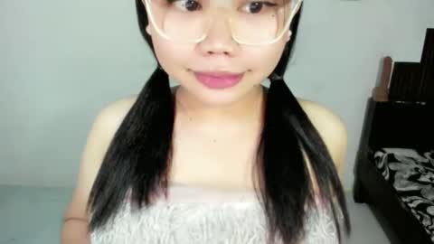 island girl online show from October 22, 2025, 8:14 am