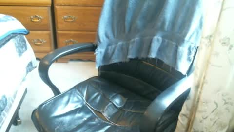 perkymalenipples online show from April 25, 2026, 1:25 pm