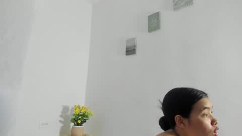 Snapshot of perla_mistc chatting on March 28, 2026, 5:01 pm Perla mistc online show from March 28, 2026, 5:01 pm