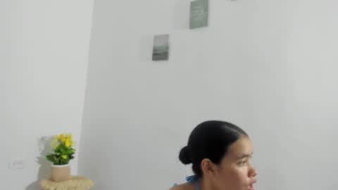 Snapshot of perla_mistc chatting on March 29, 2026, 4:51 pm Perla mistc online show from March 29, 2026, 4:51 pm