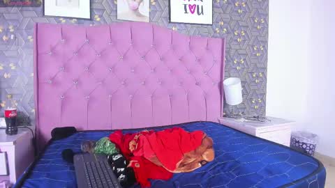 Snapshot of perlita_suarez chatting on March 10, 2025, 12:29 am perlita_suarez online show from March 10, 2025, 12:29 am