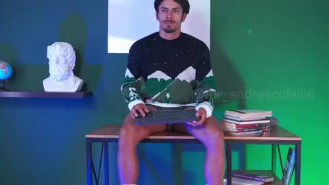 andres    online show from December 12, 2024, 9:04 pm