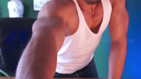 andres    online show from January 15, 2025, 7:55 pm