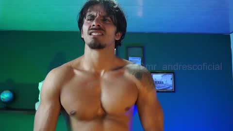 andres    online show from February 12, 2025, 10:48 pm