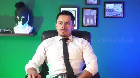 andres    online show from February 25, 2025, 5:15 pm