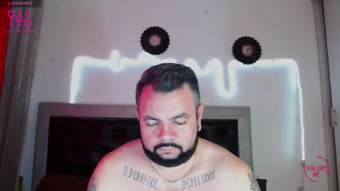 Carlos online show from October 6, 2025, 1:08 pm