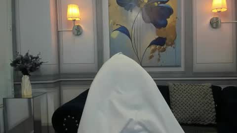 Snapshot of pervert_mia4u chatting on February 11, 2026, 10:09 am Mia online show from February 11, 2026, 10:09 am