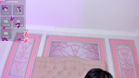 Lily online show from May 10, 2026, 3:28 pm