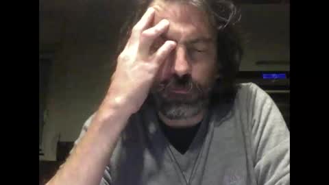 pesketig42 online show from September 11, 2025, 9:48 pm