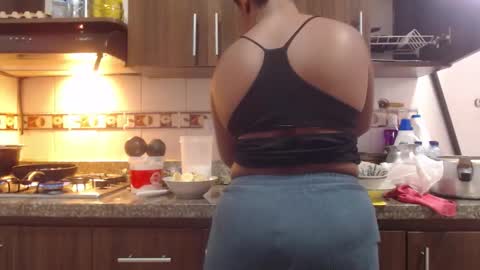 kamila online show from February 4, 2026, 6:03 pm