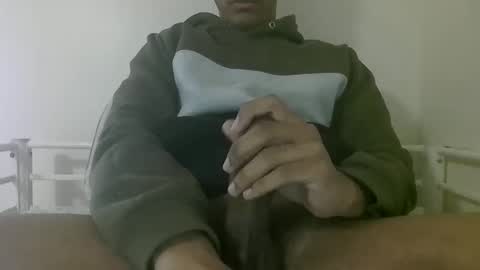 peter333435 online show from March 10, 2025, 5:07 pm