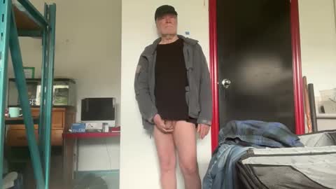 peter4443 online show from May 25, 2026, 12:55 pm