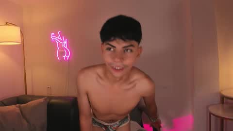 Peter online show from November 13, 2025, 6:40 pm