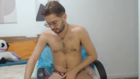 Snapshot of peter_x_annaud chatting on October 13, 2025, 11:10 am FELIPE online show from October 13, 2025, 11:10 am