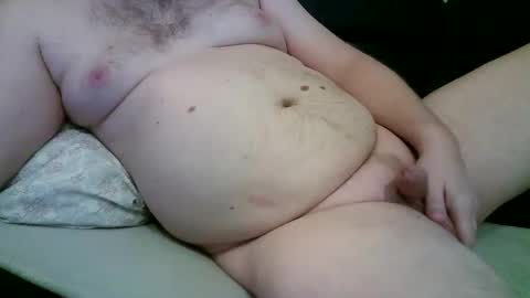 Snapshot of peterf83 chatting on April 5, 2026, 8:39 pm peterf83 online show from April 5, 2026, 8:39 pm