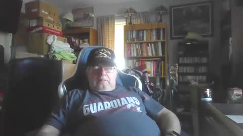 Snapshot of peterinohio57 chatting on December 21, 2024, 5:18 pm peterinohio57 online show from December 21, 2024, 5:18 pm