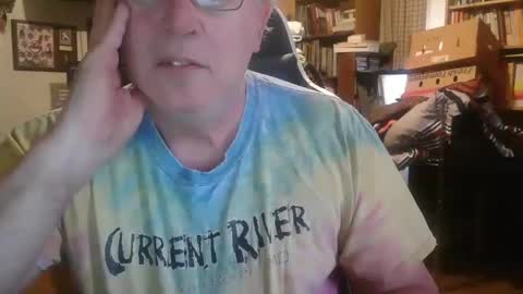 Snapshot of peterinohio57 chatting on December 31, 2024, 1:52 pm peterinohio57 online show from December 31, 2024, 1:52 pm