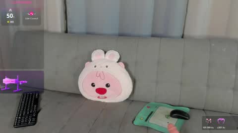 Snapshot of petite_artemis chatting on June 2, 2026, 3:03 pm Artemisa online show from June 2, 2026, 3:03 pm
