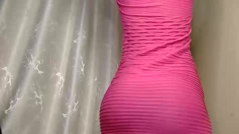 Moon online show from March 3, 2026, 7:42 pm