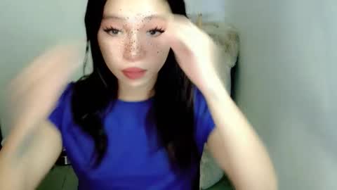 petite_mary69 online show from March 24, 2026, 10:09 am