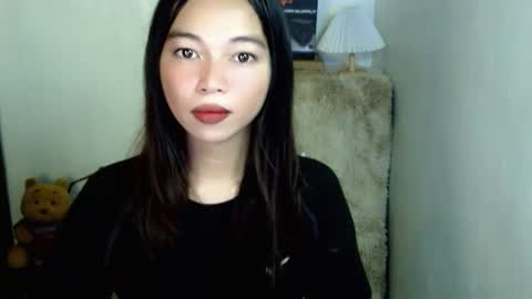 petite_mary69 online show from April 5, 2026, 6:10 am