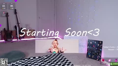 Snapshot of petitebrat chatting on February 26, 2025, 2:26 am PiperAvery online show from February 26, 2025, 2:26 am