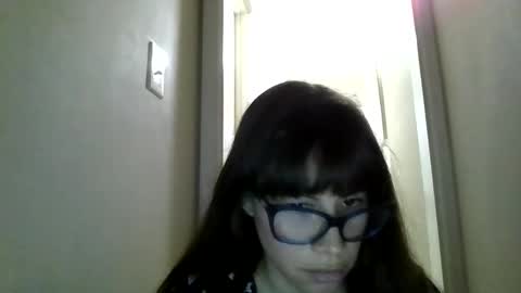 Snapshot of petitedoll30 chatting on May 30, 2026, 12:41 am Petitedoll30 online show from May 30, 2026, 12:41 am