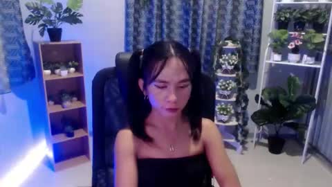 Snapshot of petitegirl_chikay chatting on October 26, 2025, 1:22 am Chikay online show from October 26, 2025, 1:22 am