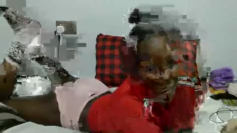 Snapshot of petitegirly12 chatting on March 10, 2025, 7:29 pm petitegirly12 online show from March 10, 2025, 7:29 pm