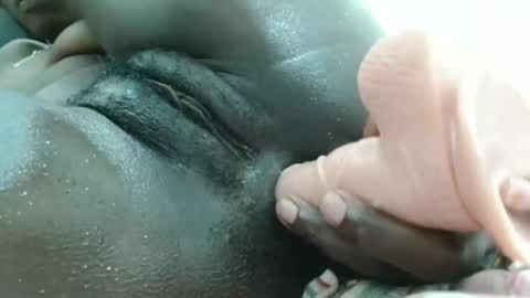 petiteme1 online show from October 25, 2025, 7:52 pm