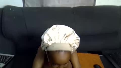 petitpearl online show from February 12, 2026, 9:48 am