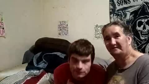petraszkot online show from July 18, 2026, 6:23 pm