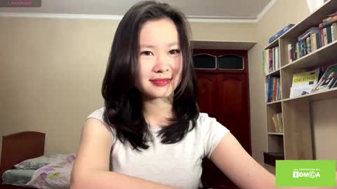 Snapshot of petronilayoshimori chatting on February 12, 2026, 12:11 pm Hello Viola here online show from February 12, 2026, 12:11 pm