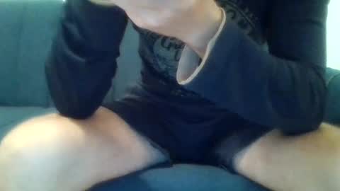 Snapshot of petrov96 chatting on June 12, 2026, 9:03 pm mondraker online show from June 12, 2026, 9:03 pm
