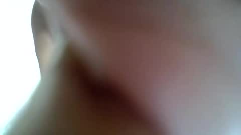 pettite_gal online show from May 11, 2026, 3:01 am