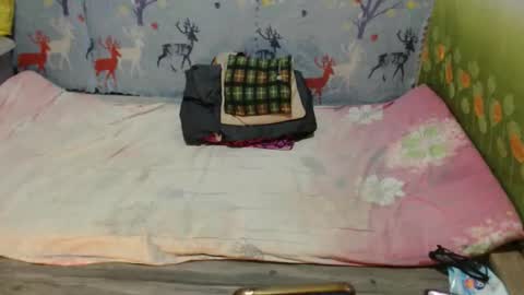 pettygirl69 online show from December 20, 2025, 12:23 pm