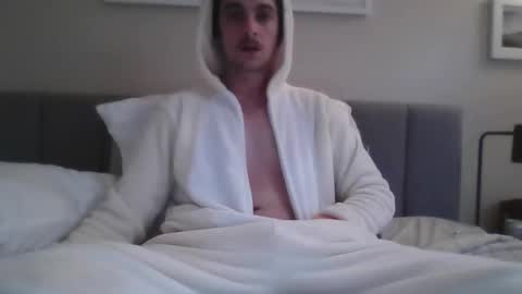 pgramlin09 online show from October 31, 2025, 6:31 pm