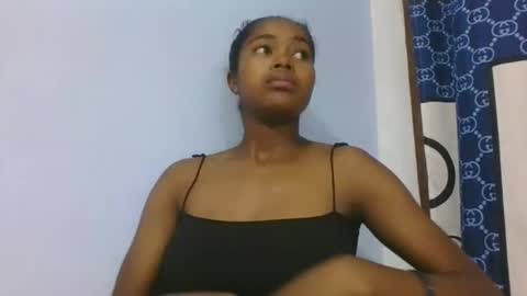 phania185885 online show from March 1, 2026, 8:05 am