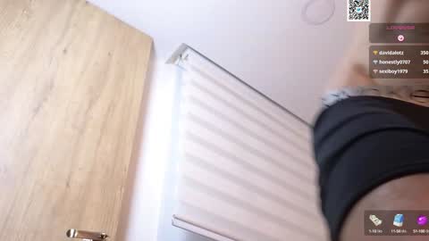 phantom_bigger1 online show from January 16, 2025, 4:39 pm