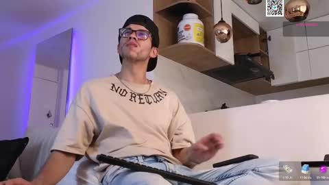 phantom_bigger1 online show from February 17, 2025, 11:55 am